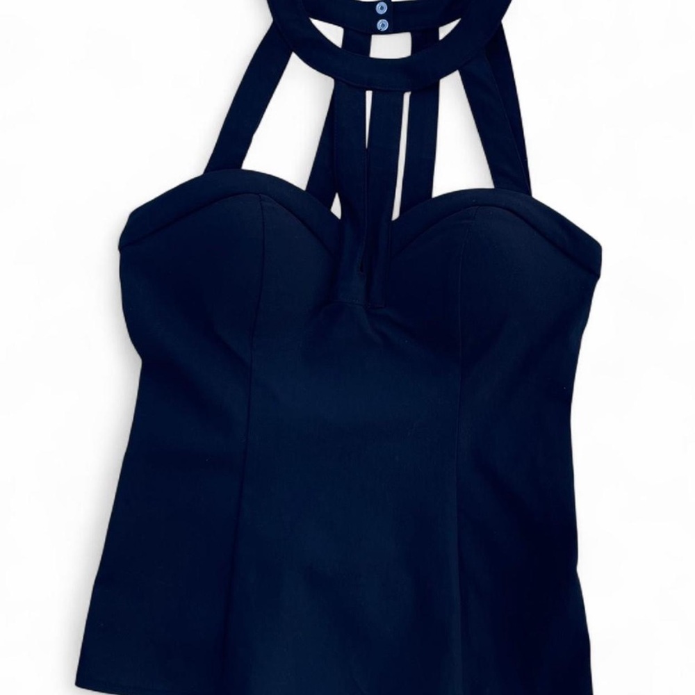 G by Guess Black Halter Corset Top with Keyhole Detail – Size S